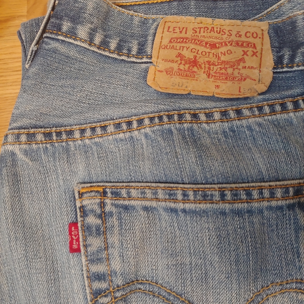 Levi's 501 Jeans Denim 33" X 30" Button Fly